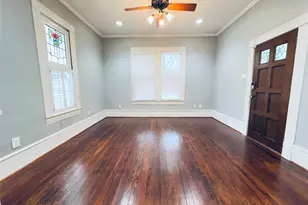 332 W 27th St, Houston, TX 77008 - Photo 4