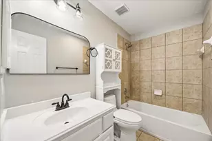7906 Emerald Haven Dr, Sugar Land, TX 77479 - Photo 24