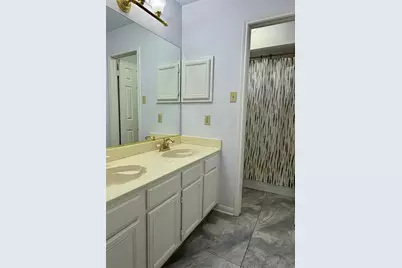 2226 Mill Creek Drive, Sugar Land, TX 77478 - Photo 16