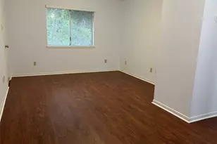 2226 Mill Creek Dr, Sugar Land, TX 77478 - Photo 10