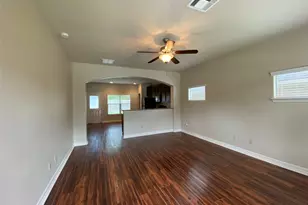 50 Woodland Hills Dr, Conroe, TX 77303 - Photo 6