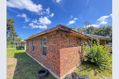 9232 Kelburn Drive, Houston, TX 77016 - Photo 2