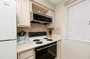 3900 Aspen Dr, Montgomery, TX 77356 - Photo 12