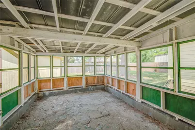 704 Pin Money Street, Clute, TX 77531 - Photo 18