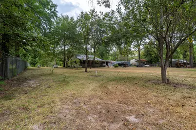 846 Bentwood Bend, Livingston, TX 77351 - Photo 4