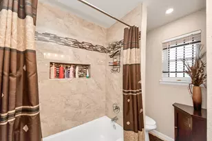 1930 Deerhurst Ln, Houston, TX 77088 - Photo 20