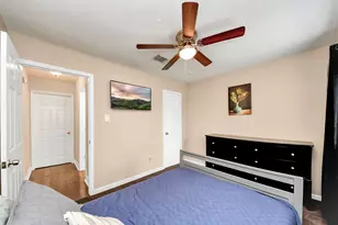 1930 Deerhurst Ln, Houston, TX 77088 - Photo 18