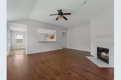 6002 Destiny Park Court, Katy, TX 77449 - Photo 4