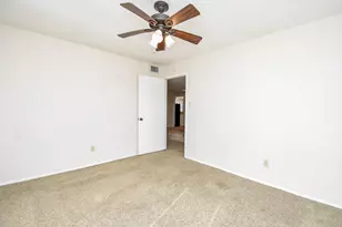 1918 Liberty Point Ln, Sugar Land, TX 77478 - Photo 16