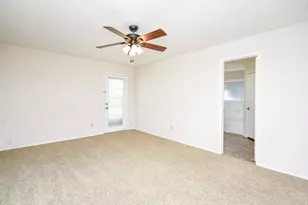 1918 Liberty Point Ln, Sugar Land, TX 77478 - Photo 22