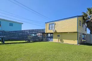 4215 Hardin Dr, Galveston, TX 77554 - Photo 12