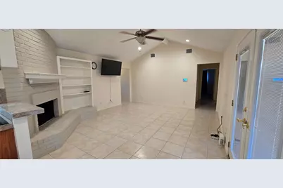 6910 Krause Drive, Houston, TX 77489 - Photo 6