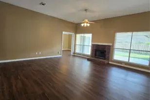 2730 N Larkspur Cir, Pearland, TX 77584 - Photo 26