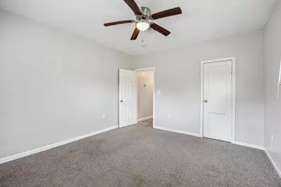 710 E Magnolia Street, Angleton, TX 77515 - Photo 8
