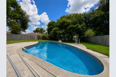 2109 E Linwood Oaks Street, Pearland, TX 77581 - Photo 30