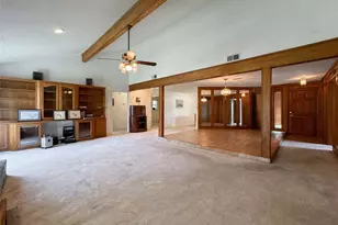 2109 E Linwood Oaks St, Pearland, TX 77581 - Photo 4