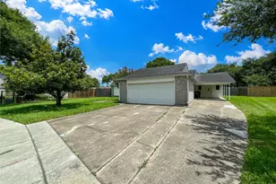 2109 E Linwood Oaks St, Pearland, TX 77581 - Photo 22