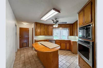 2109 E Linwood Oaks Street, Pearland, TX 77581 - Photo 10