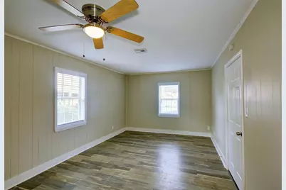 4220 Delhi Street, Houston, TX 77022 - Photo 14