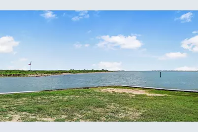 22 Fleming, Hitchcock, TX 77563 - Photo 14