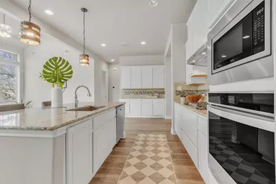 421 Chinkapin Trail, New Braunfels, TX 78132 - Photo 14