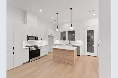 6637 Katarani Drive, Houston, TX 77091 - Photo 8