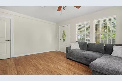 9226 Dodson Street, Houston, TX 77093 - Photo 8