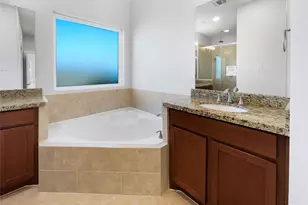 6625 Letein St, Houston, TX 77008 - Photo 12