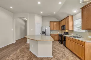 21830 Saragosa Pond Ln, Spring, TX 77379 - Photo 8