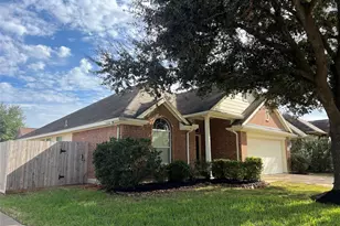 21830 Saragosa Pond Ln, Spring, TX 77379 - Photo 6