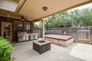 1003 Clarenda Falls Dr, Sugar Land, TX 77479 - Photo 30