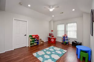 1003 Clarenda Falls Dr, Sugar Land, TX 77479 - Photo 40
