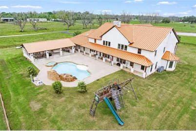 8821 Fm 524 Rd E, Sweeny, TX 77480 - Photo 2