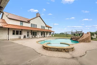 8821 Fm 524 Rd E, Sweeny, TX 77480 - Photo 40