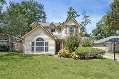 45 Country Forest Court, The Woodlands, TX 77380 - Photo 2