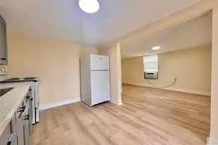 27 Norwood St, Houston, TX 77011 - Photo 12