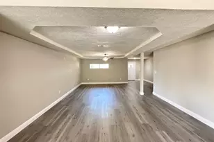 6813 N Wayside Dr, Houston, TX 77028 - Photo 6