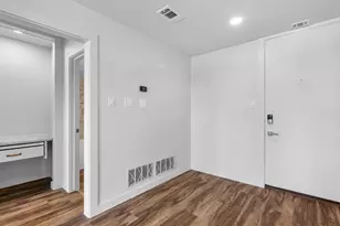 3600 Montrose Blvd, Houston, TX 77006 - Photo 4