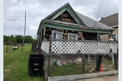 213 Hogan Street, Houston, TX 77009 - Photo 2