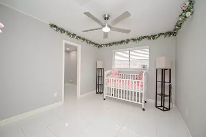 355 Skywood Drive, Houston, TX 77090 - Photo 22