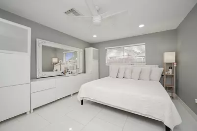 355 Skywood Drive, Houston, TX 77090 - Photo 30