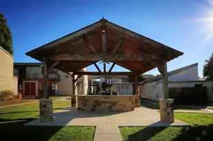 8000 Midcrown Dr, San Antonio, TX 78218 - Photo 12