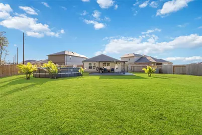 24034 Sunview Valley Drive, Spring, TX 77373 - Photo 10