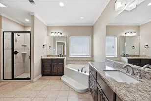 160 Colonial Estates Dr, Bridge City, TX 77611 - Photo 8