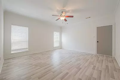 1015 Sugar Lakes Drive, Sugar Land, TX 77478 - Photo 36
