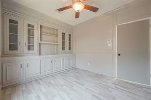 1015 Sugar Lakes Dr, Sugar Land, TX 77478 - Photo 18