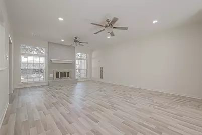 1015 Sugar Lakes Drive, Sugar Land, TX 77478 - Photo 8