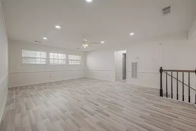 1015 Sugar Lakes Drive, Sugar Land, TX 77478 - Photo 38