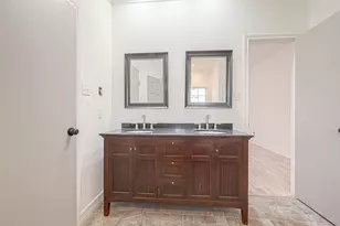 1015 Sugar Lakes Dr, Sugar Land, TX 77478 - Photo 36