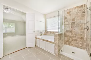 2401 Woody Rd, Pearland, TX 77581 - Photo 18